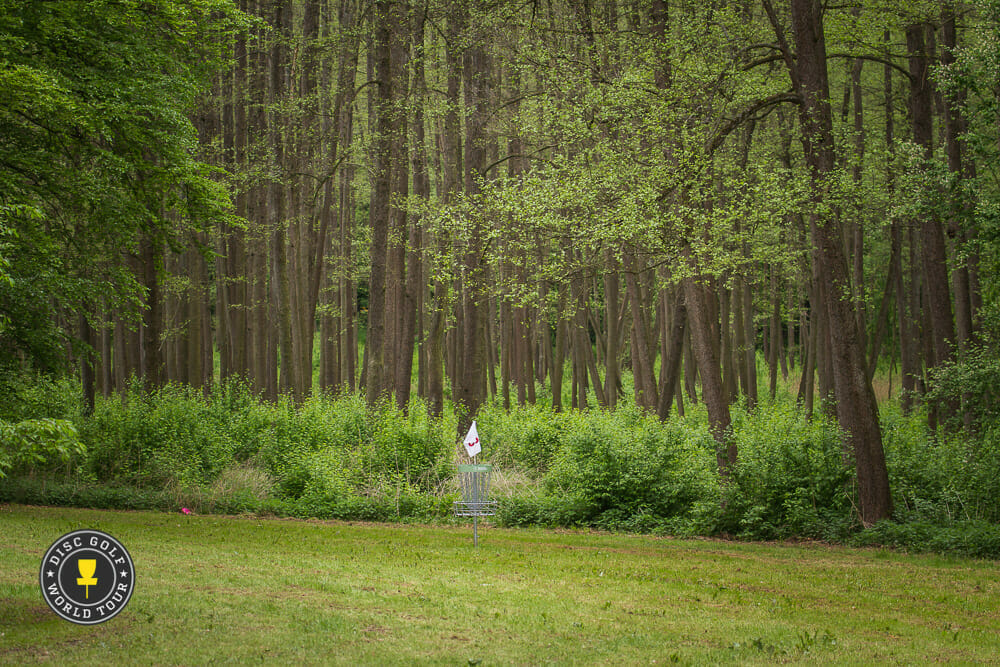 Lush fairways highlight the Konopiste Open's Franz Ferdinand course. Photo: Disc Golf World Tour