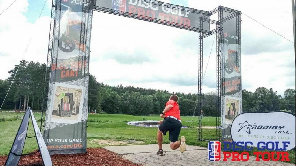 Nate Sexton bounced back from a confrontation with a spectator to hold on to his lead at The Majestic. Photo: Disc Golf Pro Tour