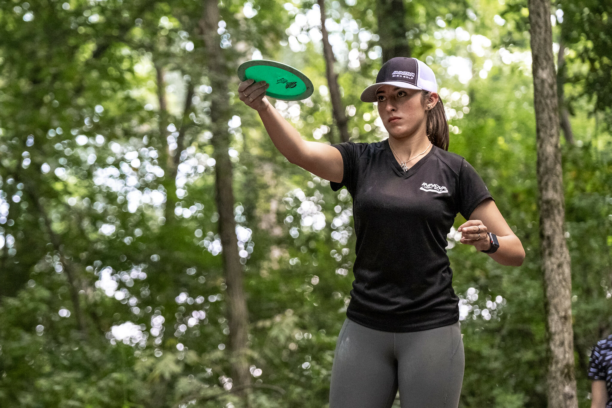 Valerie Mandujano Out With Hand Injury - Livewire - Ultiworld Disc Golf.