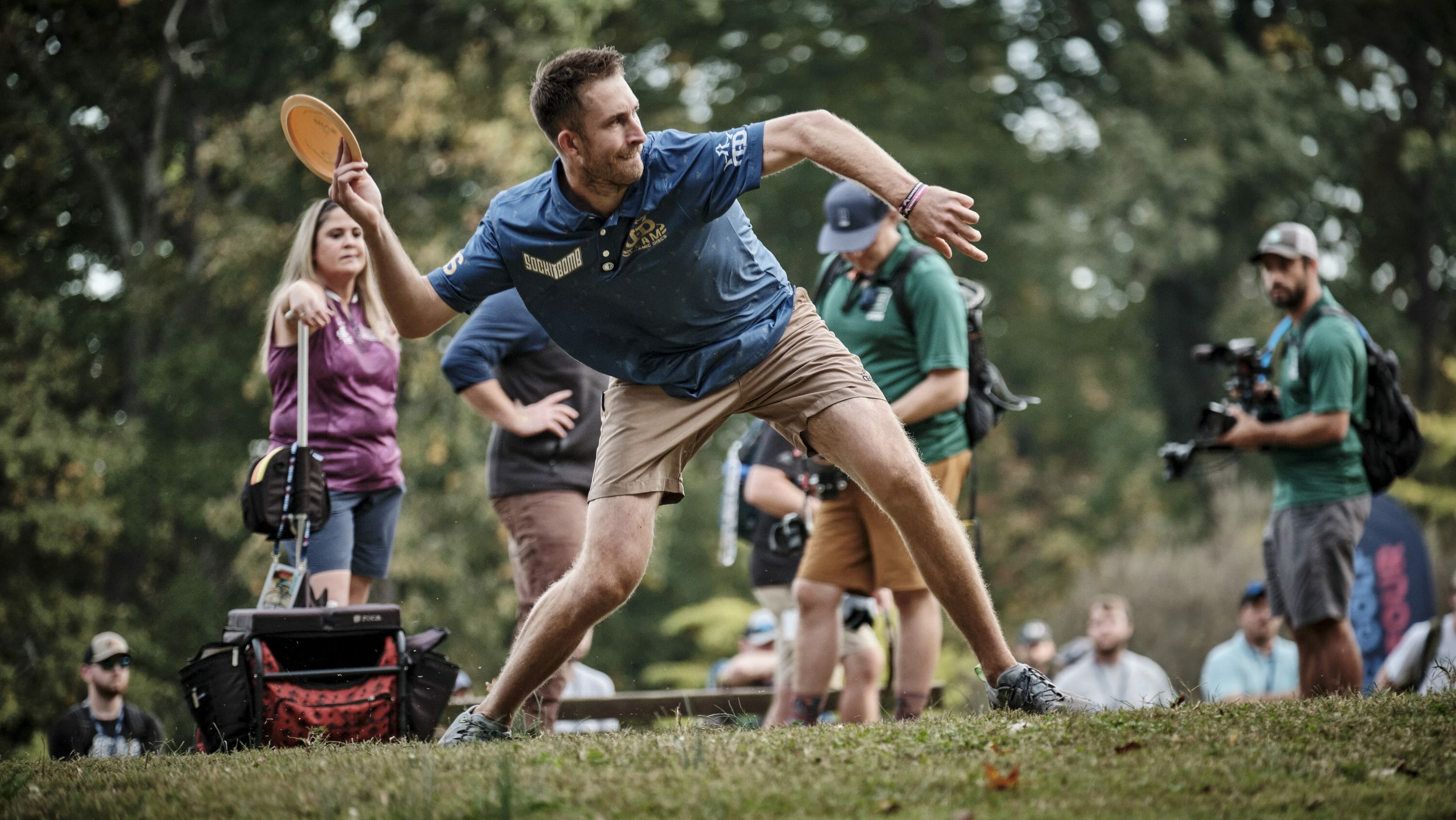 Ricky Wysocki Continues To Dominate Cross-Sport Athlete Interactions -  Livewire - Ultiworld Disc Golf