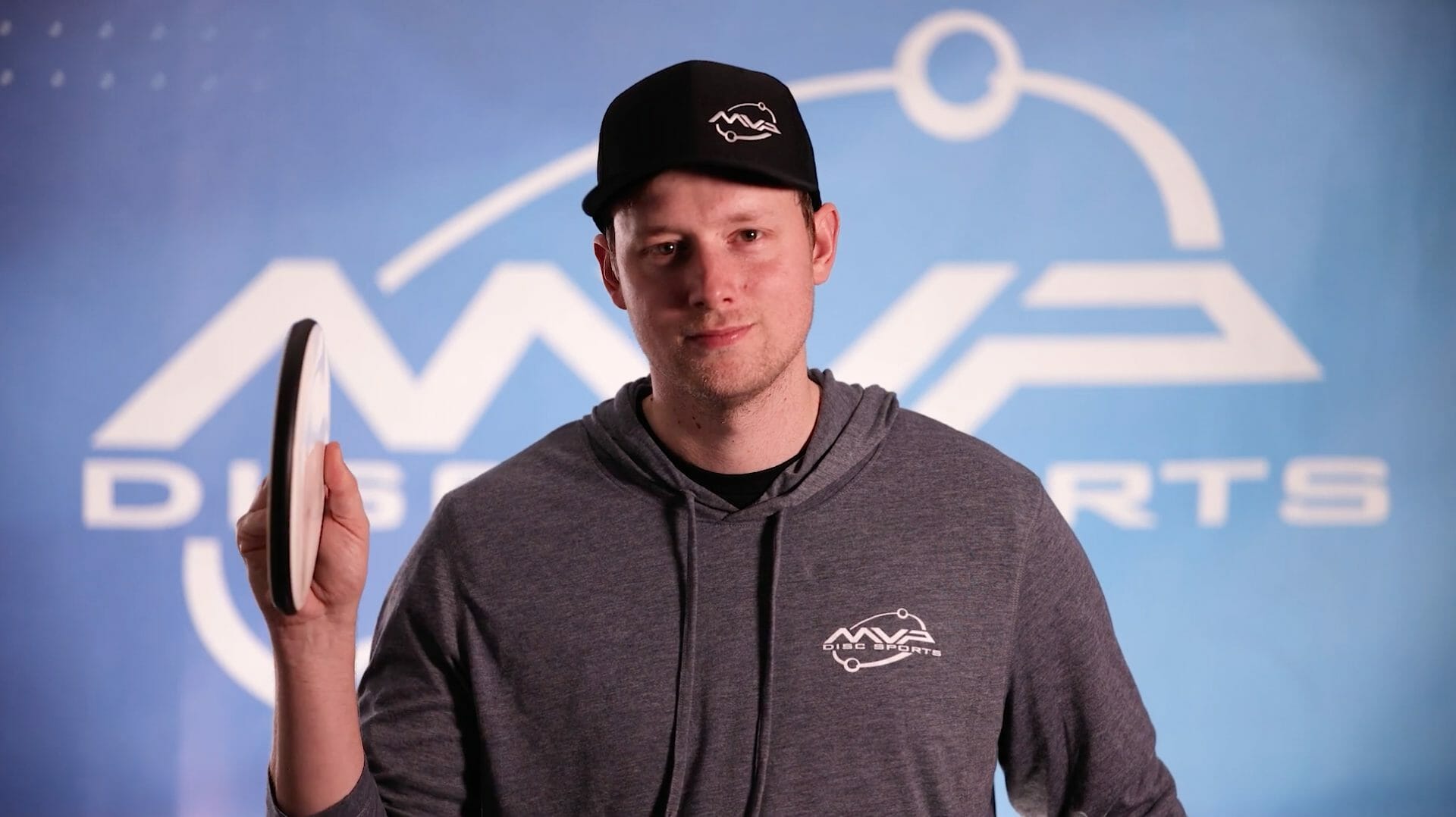 Simon Lizotte Signs 10Year Contract with MVP Ultiworld Disc Golf
