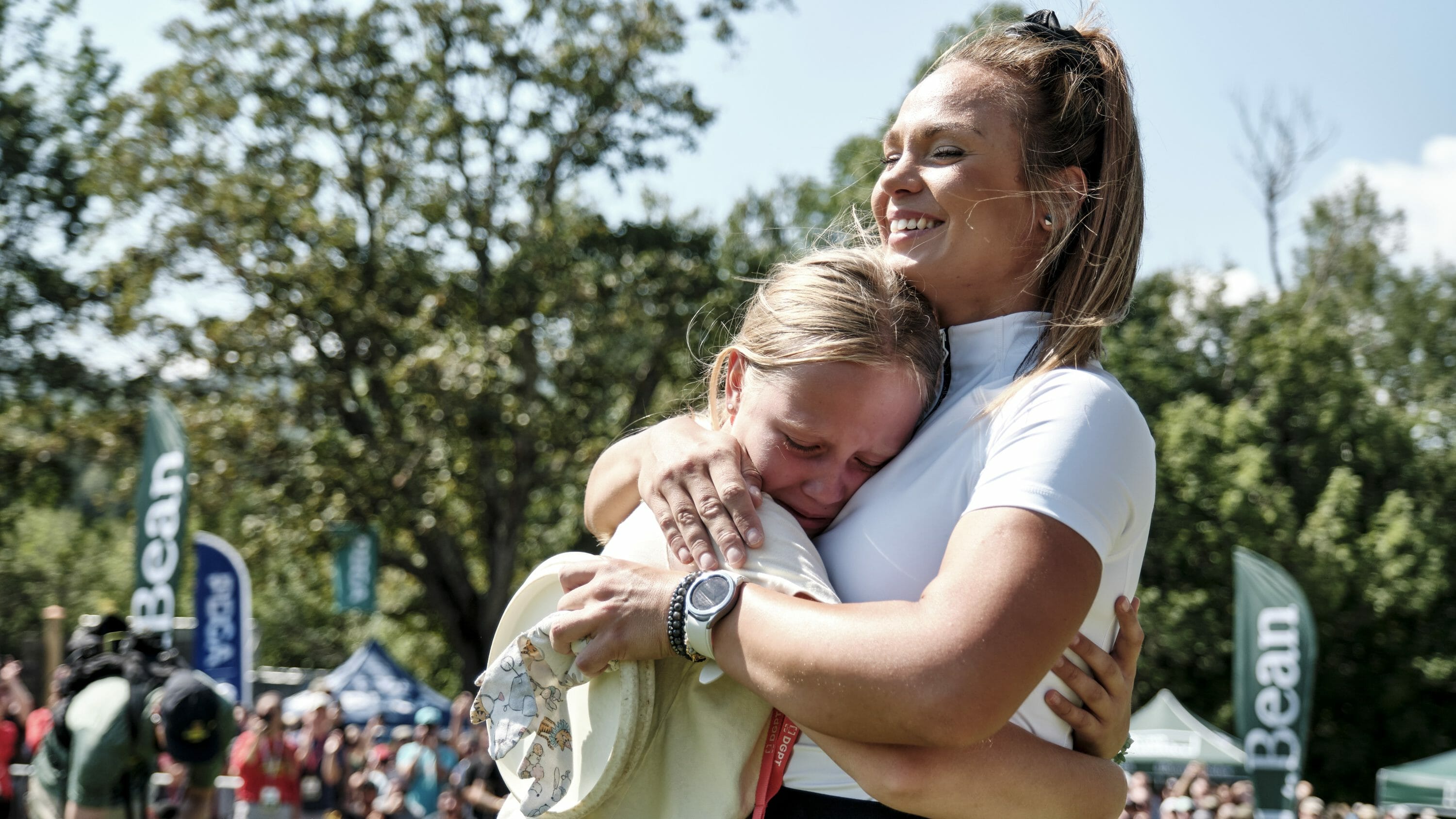 Kristin Tattar and Isaac Robinson crowned Pro Worlds Disc Golf